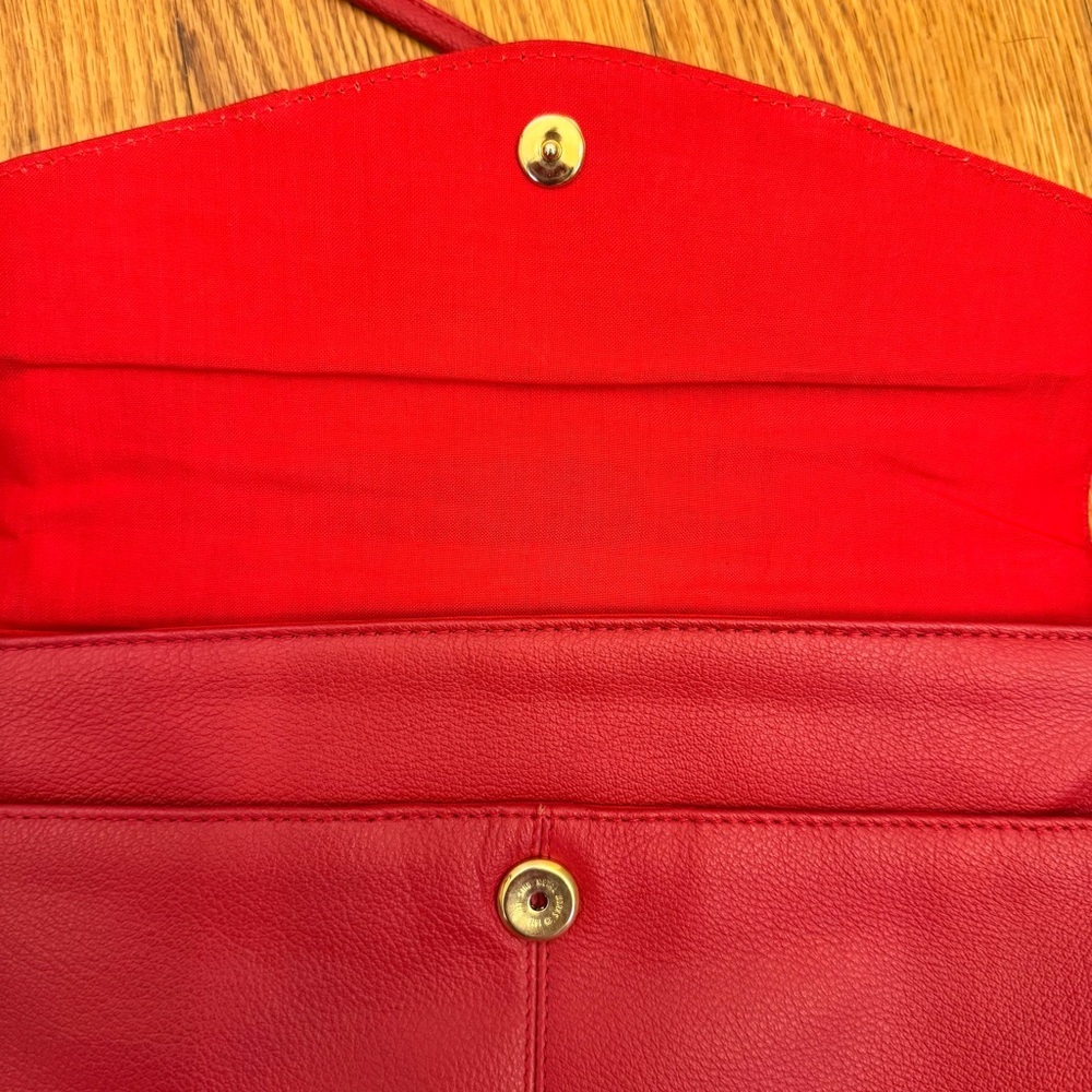 Toni Genuine Leather Elegant Red Shoulder Crossbody Women’s Purse - Picture 3 of 11